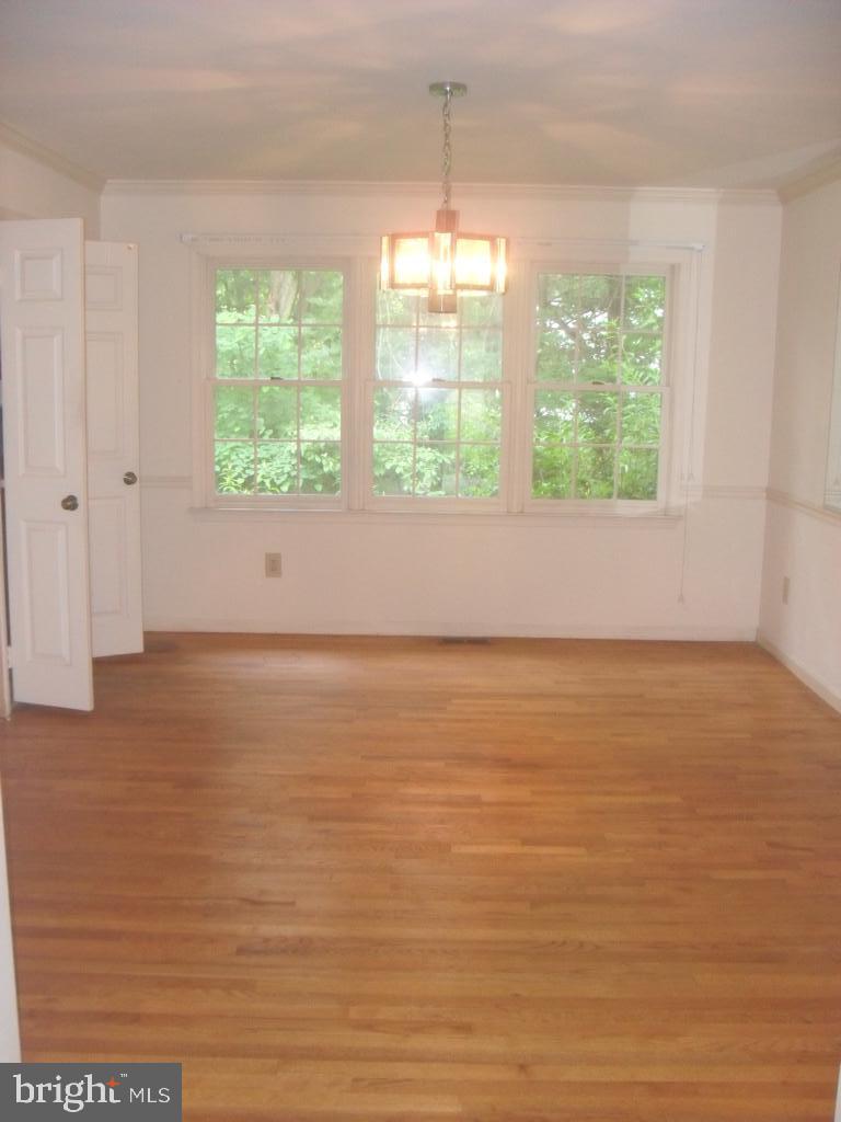 224 Farmgate Lane Silver Spring, MD 20905 - Photo 13 of 20 Gallery Image 13