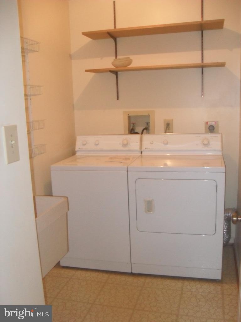 224 Farmgate Lane Silver Spring, MD 20905 - Photo 14 of 20 Gallery Image 14