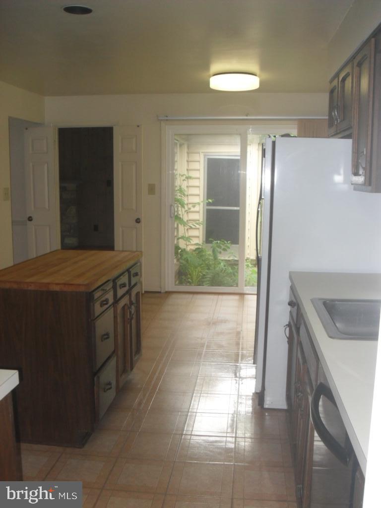 224 Farmgate Lane Silver Spring, MD 20905 - Photo 15 of 20 Gallery Image 15