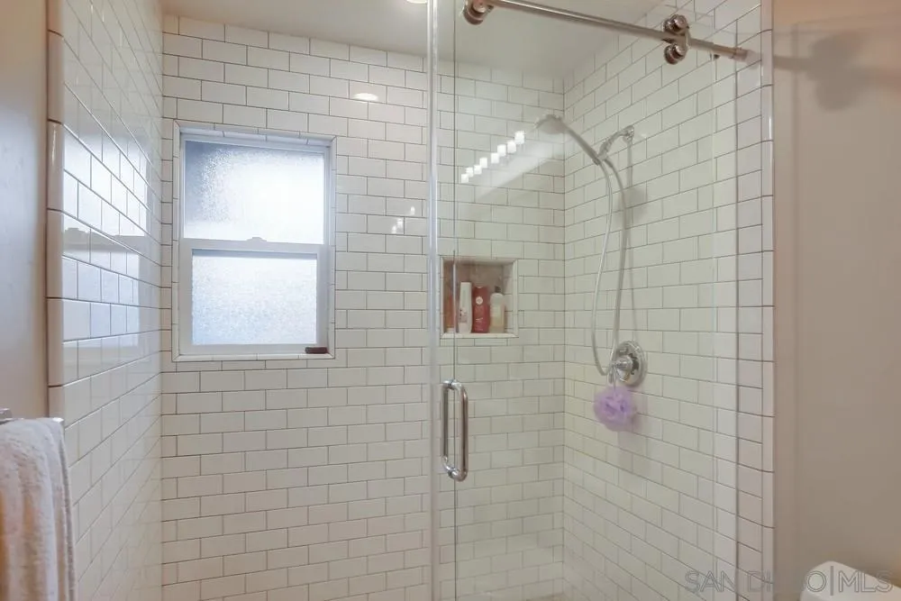 342 Cole Ranch Road Encinitas, CA 92024 - Photo 24 of 34 a bathroom with a shower