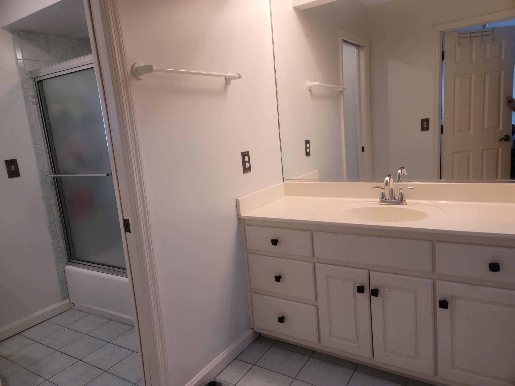 2765 Steiner Place Road Waynesboro, GA 30830 - Photo 29 of 68 Primary bathroom