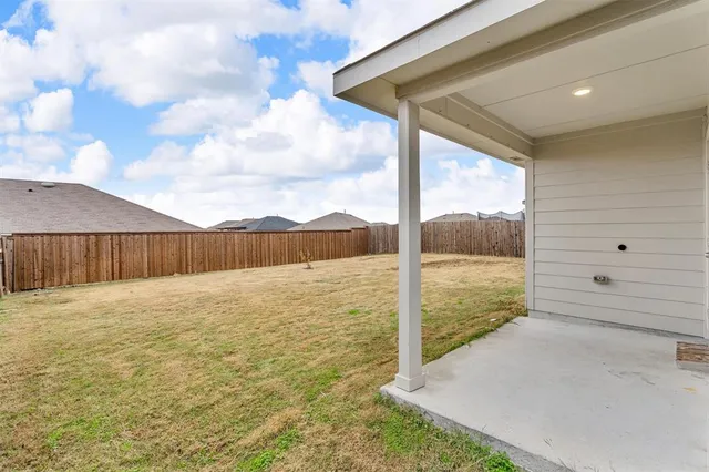 a view of utility room