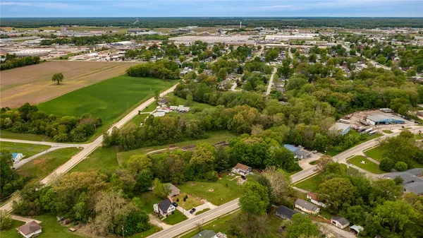 $39,900 | 1305 South Willow Street, Effingham, IL 62401