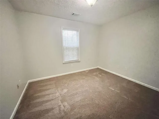 $1,700 | 233 Hawks Nest Road, Commerce, GA 30529