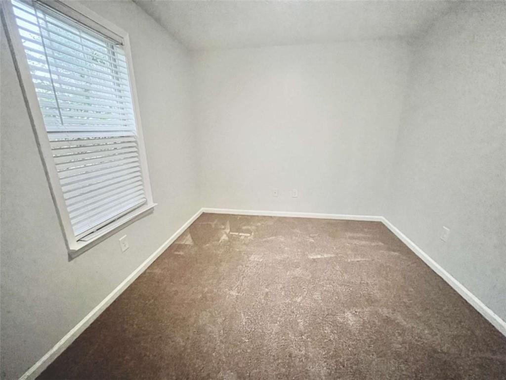 233 Hawks Nest Road Commerce, GA 30529 - Photo 12 of 15