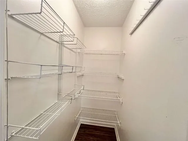 $1,700 | 233 Hawks Nest Road, Commerce, GA 30529