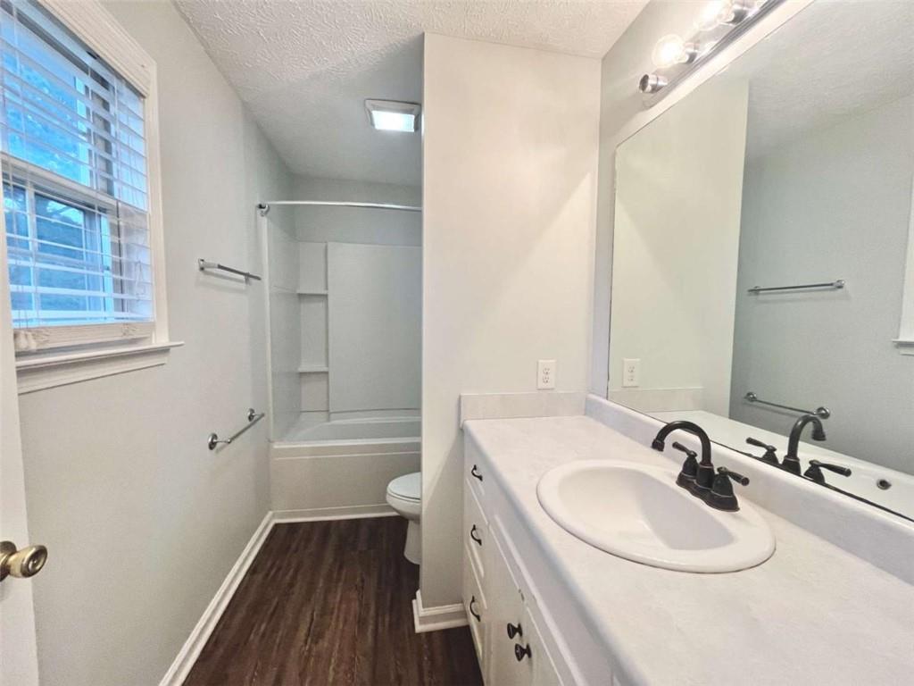 233 Hawks Nest Road Commerce, GA 30529 - Photo 9 of 15