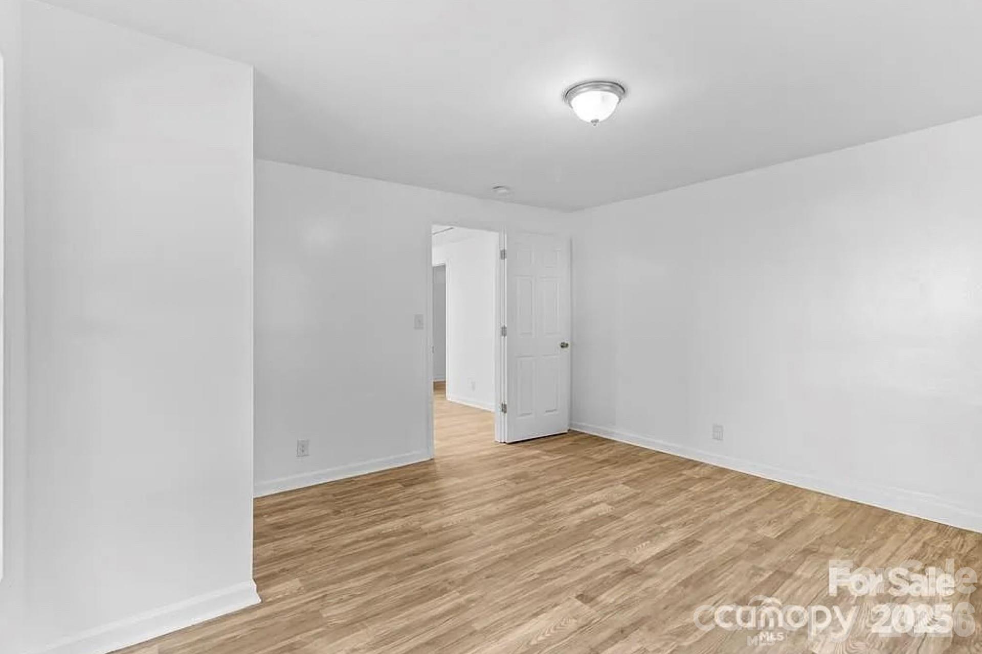 332 Mountain View Street Gastonia, NC 28052 - Photo 4 of 8