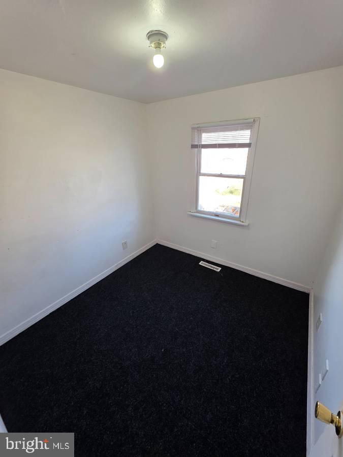 2829 Idaho Road Camden, NJ 08104 - Photo 7 of 9