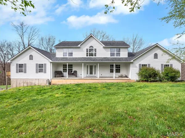 $660,000 | 763 Eagles View Lane, St. Clair, MO 63077