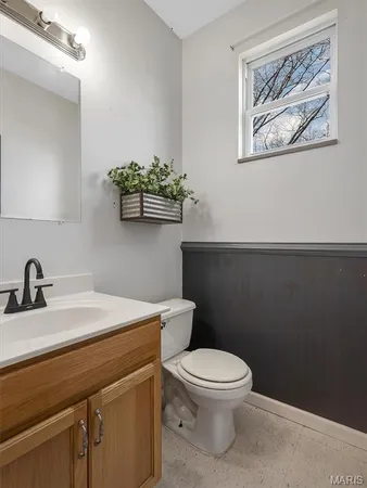 $660,000 | 763 Eagles View Lane, St. Clair, MO 63077