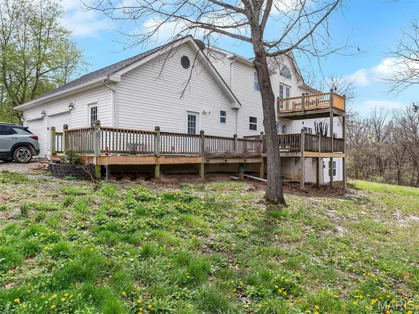 $660,000 | 763 Eagles View Lane, St. Clair, MO 63077
