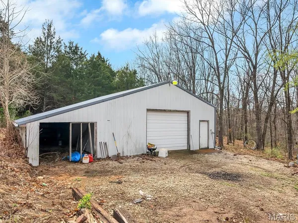 $660,000 | 763 Eagles View Lane, St. Clair, MO 63077