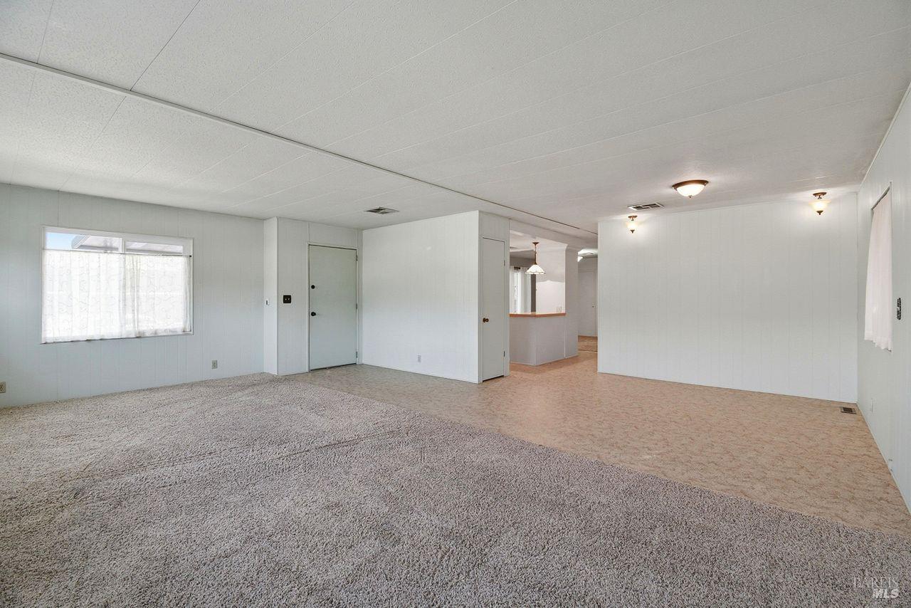 34 Maywood Drive Santa Rosa, CA 95409 - Photo 5 of 17