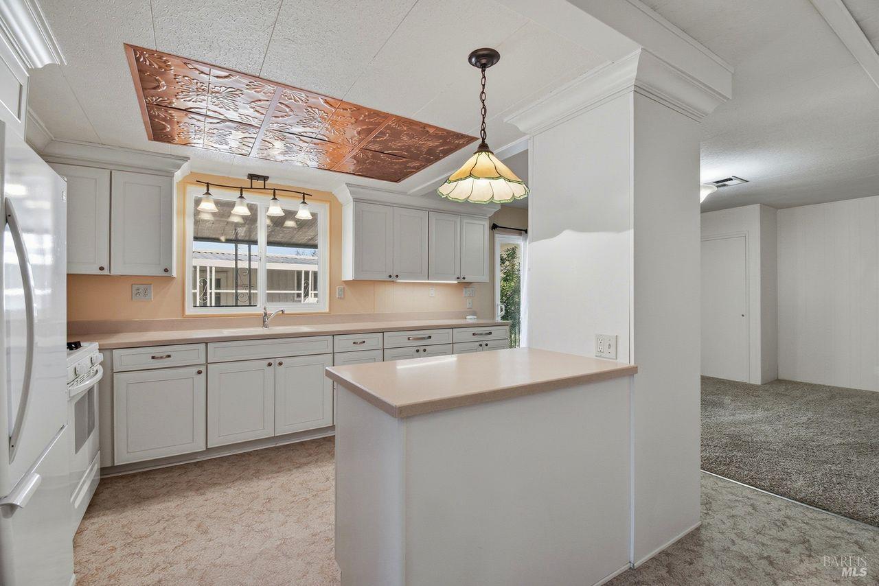 34 Maywood Drive Santa Rosa, CA 95409 - Photo 6 of 17