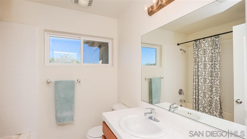 12677 Oak Knoll Road Poway, CA 92064 - Photo 18 of 25