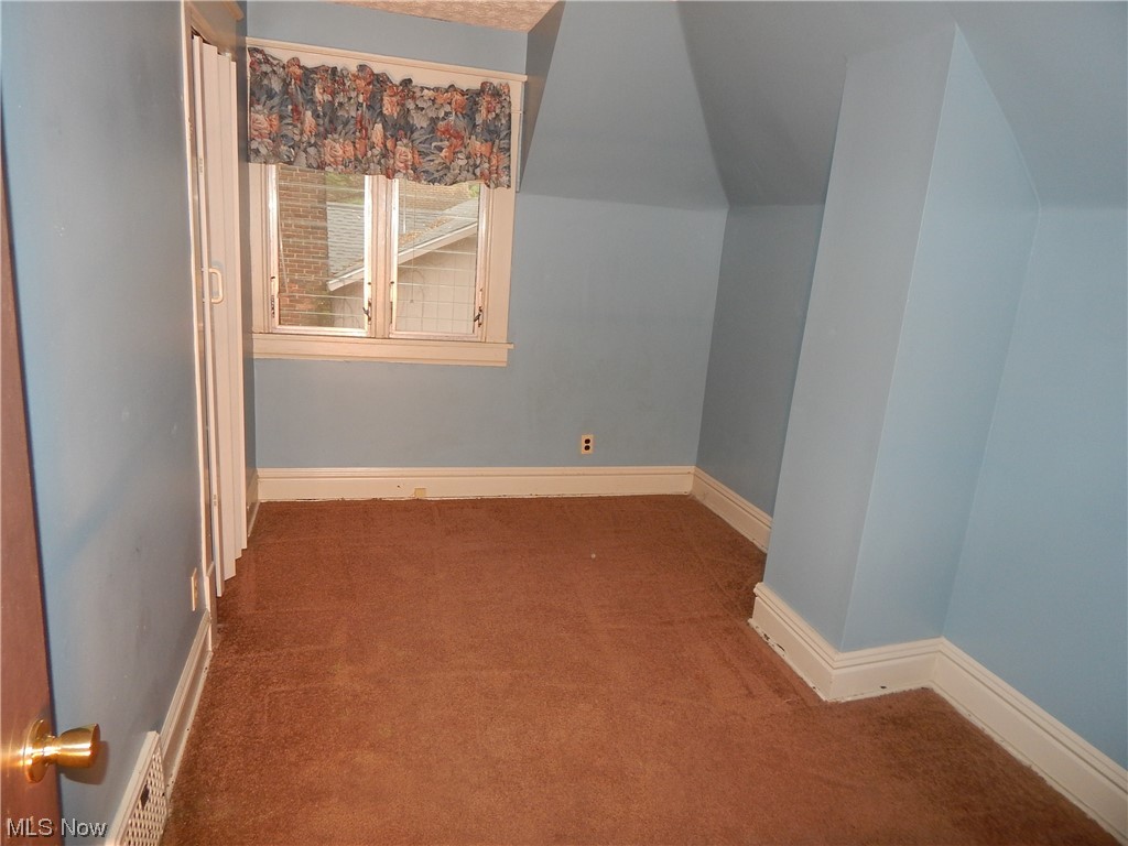 1494 Hampton Road Akron, OH 44305 - Photo 15 of 16