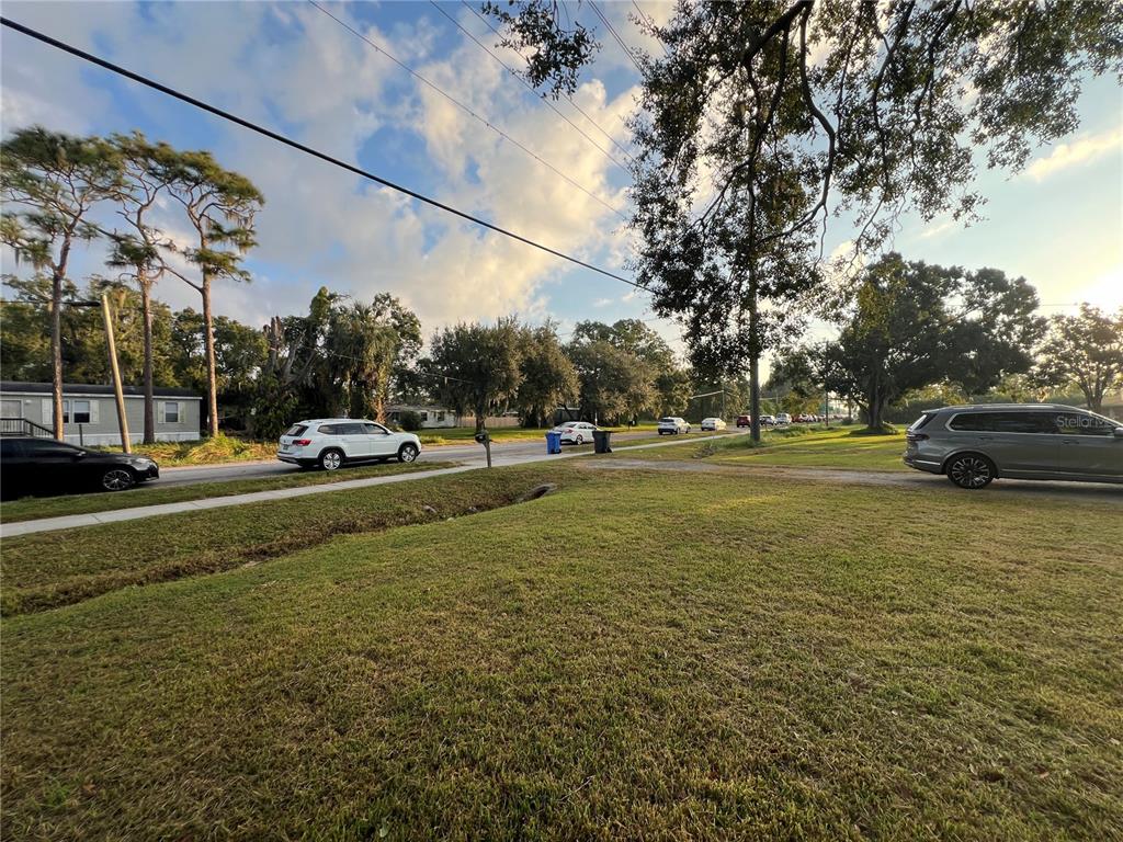 9013 Symmes Road Gibsonton, FL 33534 - Photo 8 of 9 a view of a street
