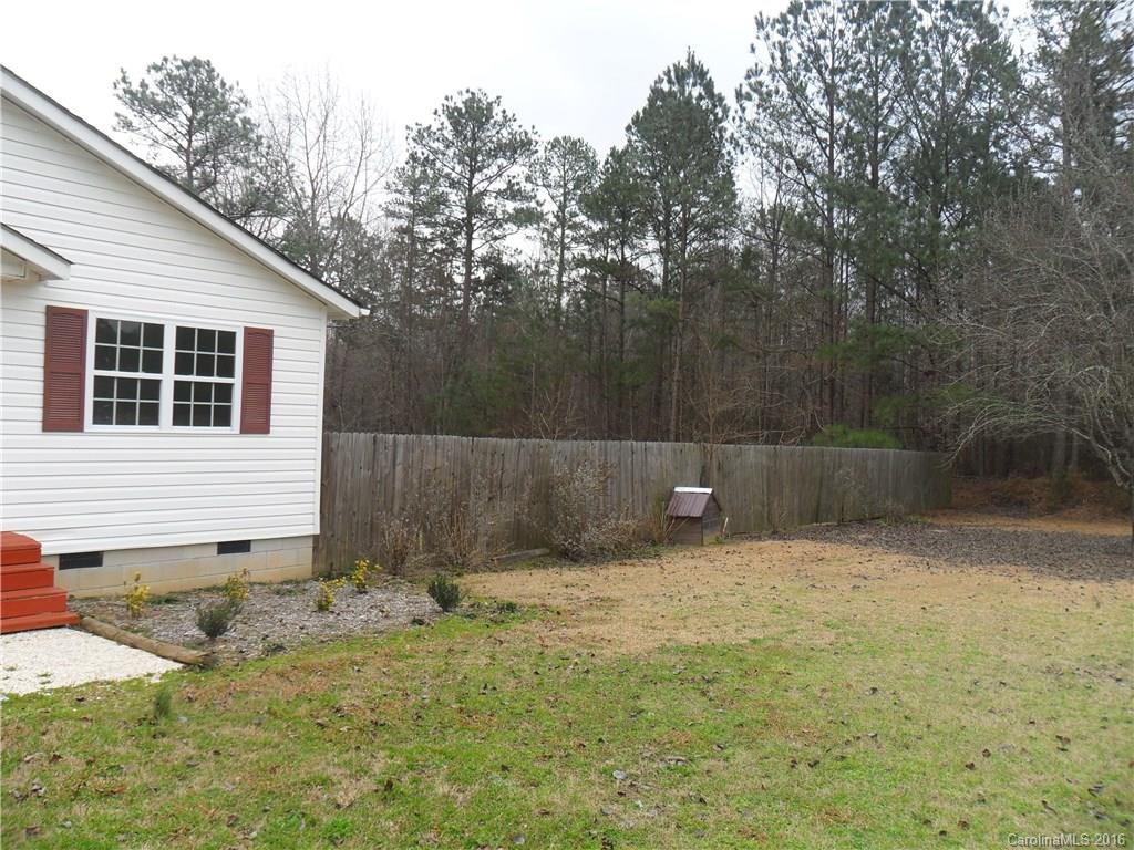2054 Roberts Road Chester, SC 29706 - Photo 11 of 23