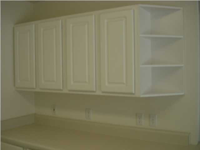 7 6th Shalimar, FL 32579 - Photo 3 of 23 a close view of door