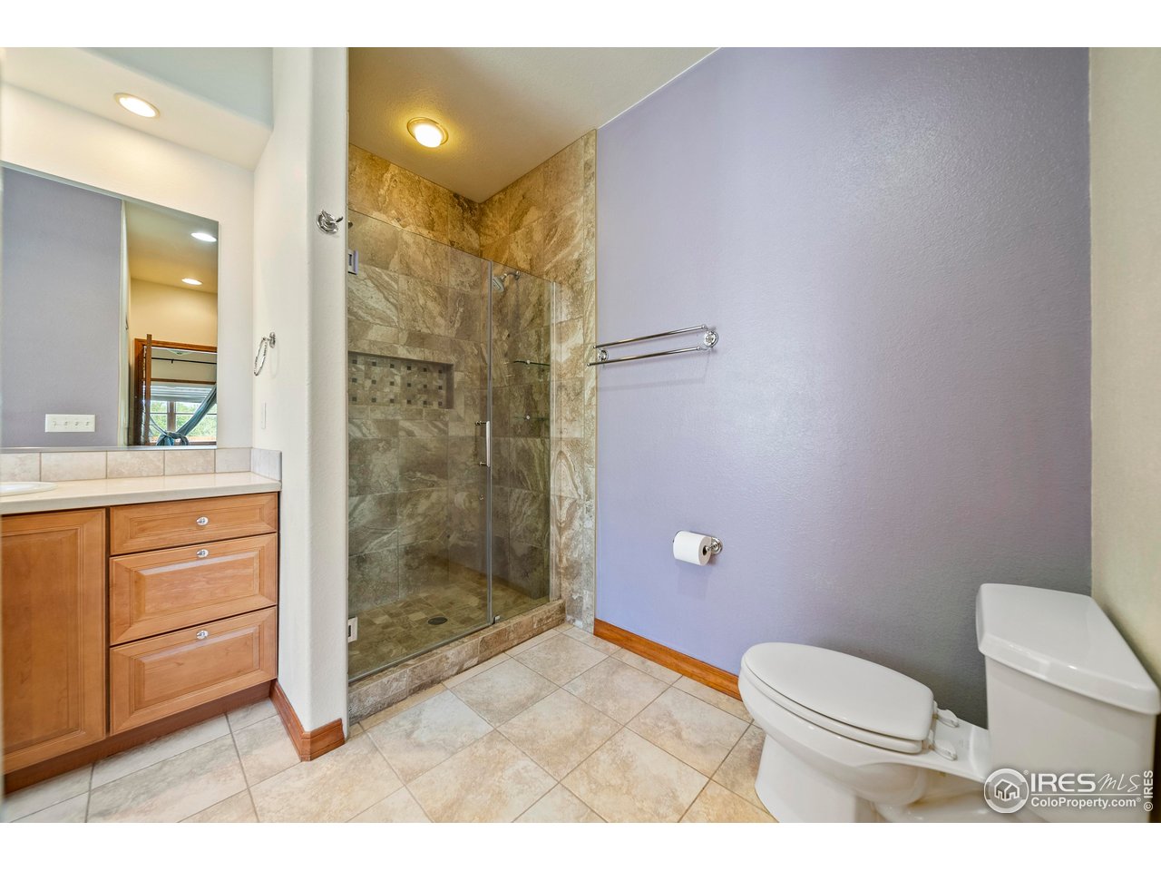 137 Reid Road Fort Morgan, CO 80701 - Photo 23 of 40 Primary Shower with Double Shower heads