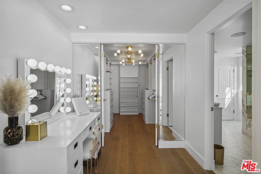 31500 Victoria Point Road Malibu, CA 90265 - Photo 28 of 53