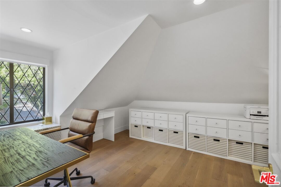 31500 Victoria Point Road Malibu, CA 90265 - Photo 45 of 53