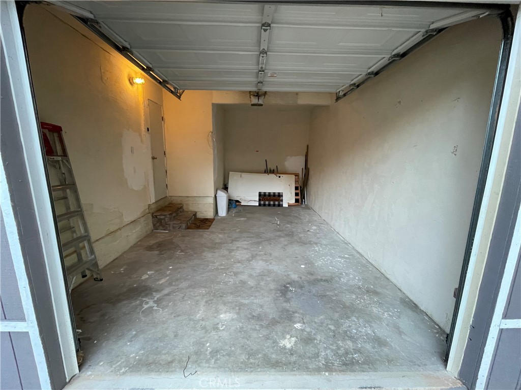 846 Maple Lane Sugarloaf, CA 92386 - Photo 11 of 13 a view of a room with gym equipment