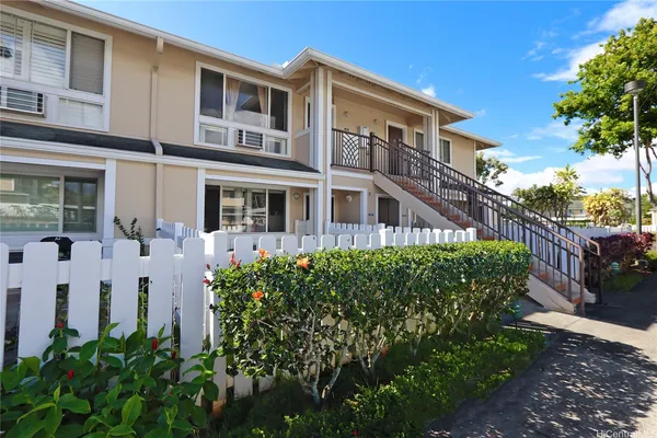 $2,200 | 95-1063 Koolani Drive, Unit 357, Mililani, HI 96789