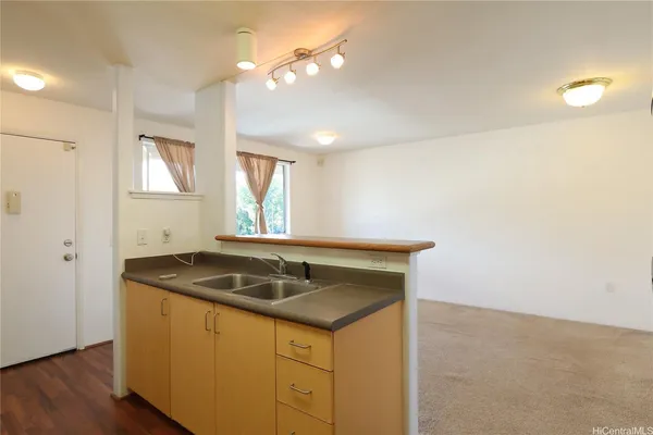 $2,200 | 95-1063 Koolani Drive, Unit 357, Mililani, HI 96789