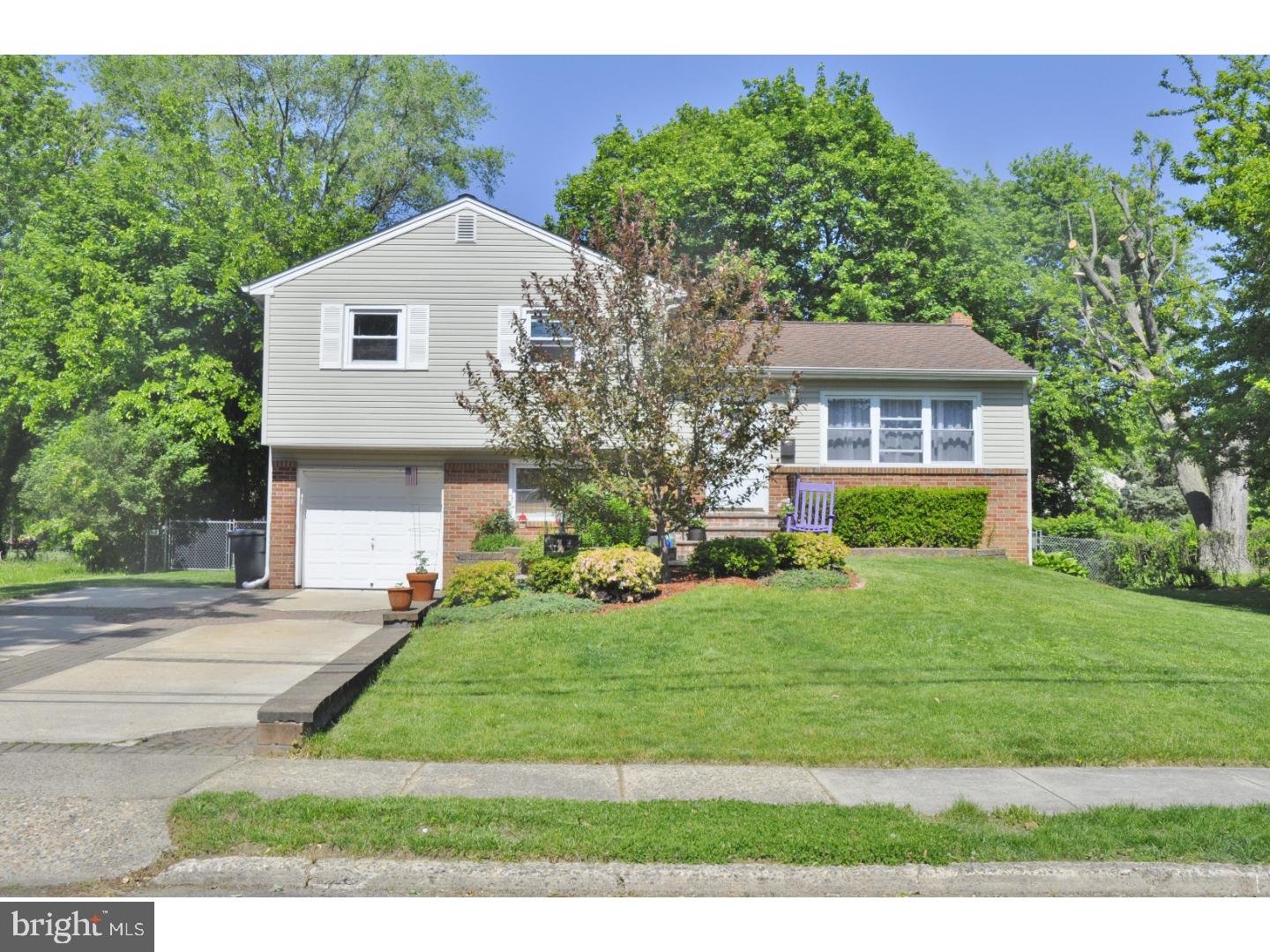 5 Sussex Road Mount Holly, NJ 08060 - Photo 1 of 21 Exterior Front