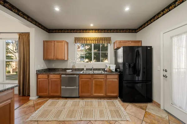 $469,000 | 1212 Vessona Circle, Folsom, CA 95630