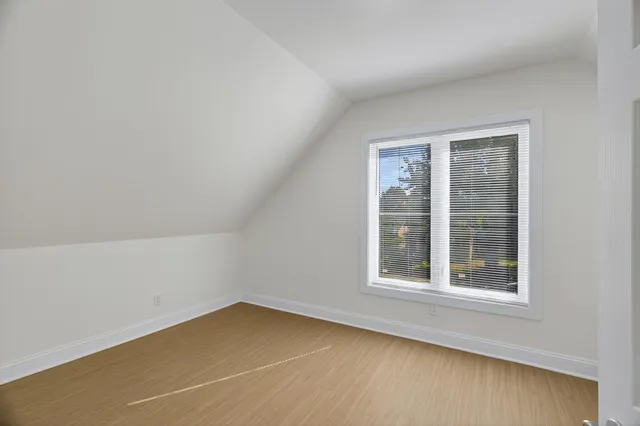 $215,000 | 1323 4th Street East, St. Paul, MN 55106