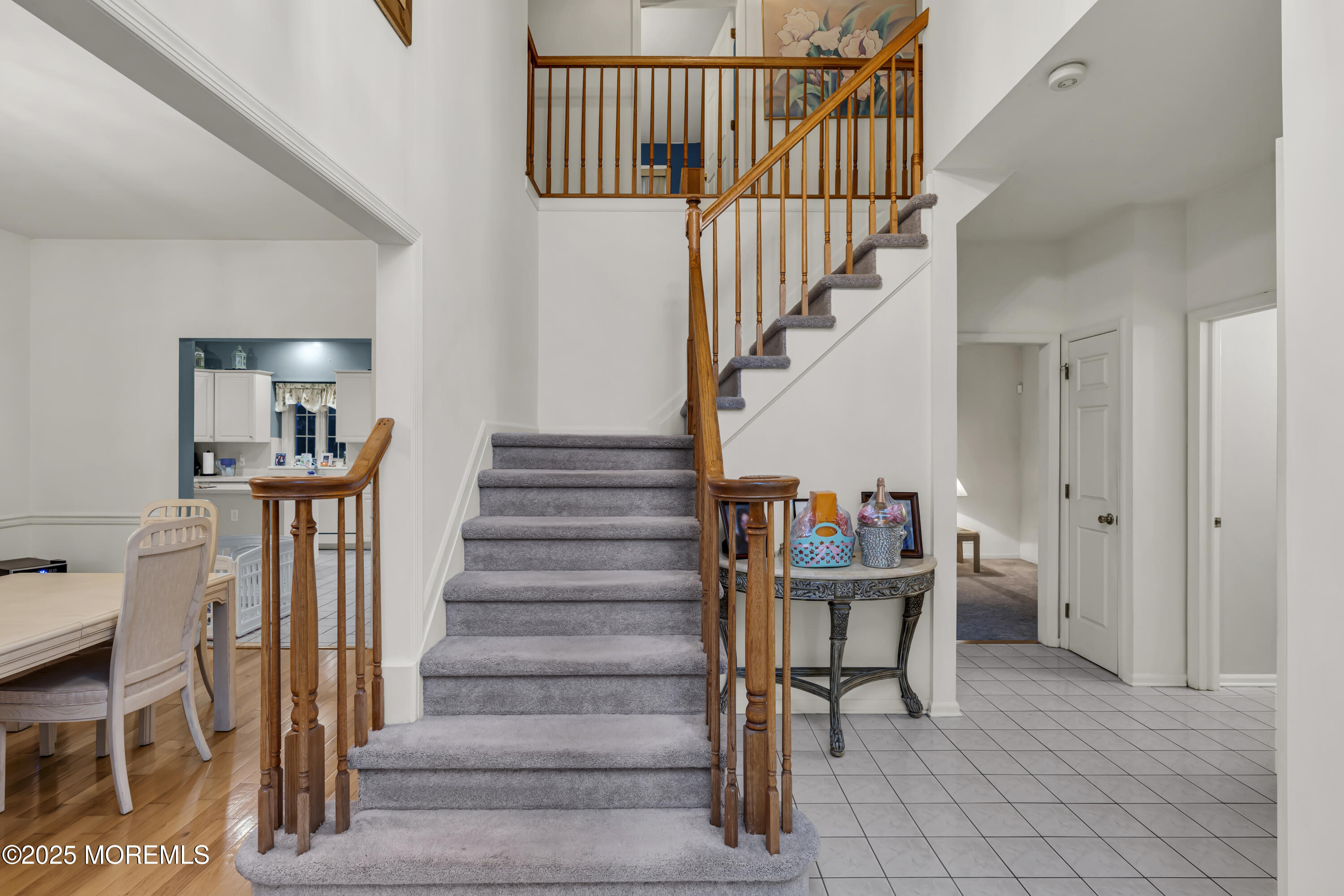 6 Cardinal Way Raritan, NJ 08869 - Photo 5 of 26 6 Cardinal Foyer - Copy - Copy