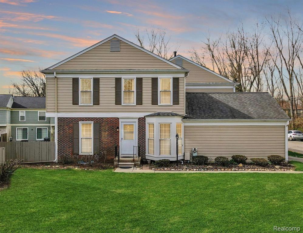 1223 Candlestick Lane Rochester Hills, MI 48306 - Photo 1 of 37