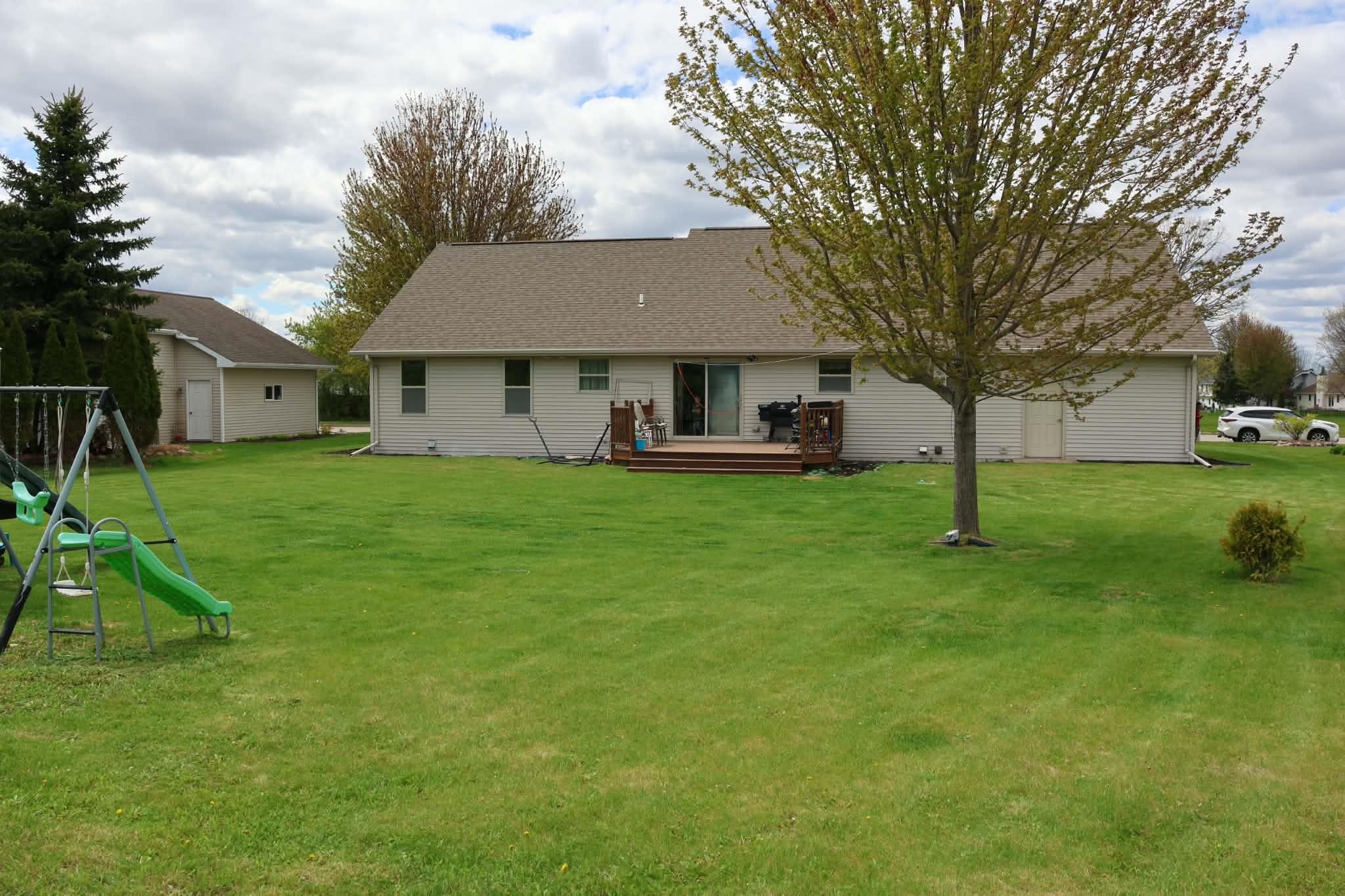 2680 Sussex Road Green Bay, WI 54311 - Photo 37 of 40