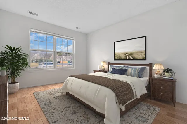 $299,000 | 25 Des Moines Court, Tinton Falls, NJ 07712