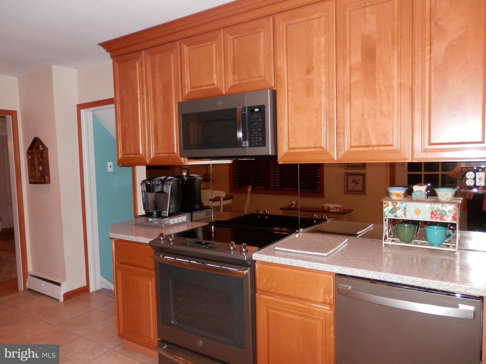 302 North Malin Road Broomall, PA 19008 - Photo 22 of 60