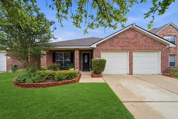 $320,000 | 8726 Sorrel Meadows Drive, Tomball, TX 77375