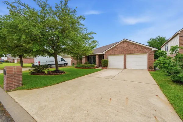 $320,000 | 8726 Sorrel Meadows Drive, Tomball, TX 77375