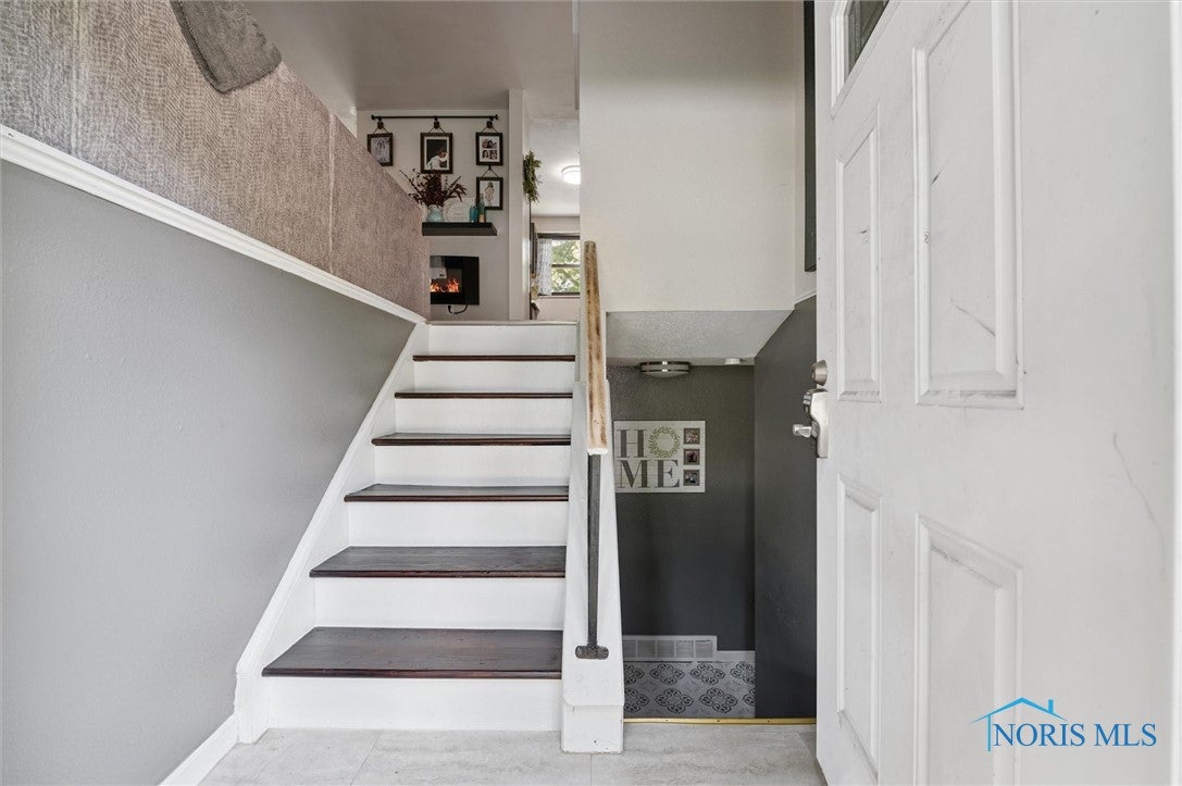 729 Southbriar Road Toledo, OH 43607 - Photo 5 of 41 Gallery Image 5