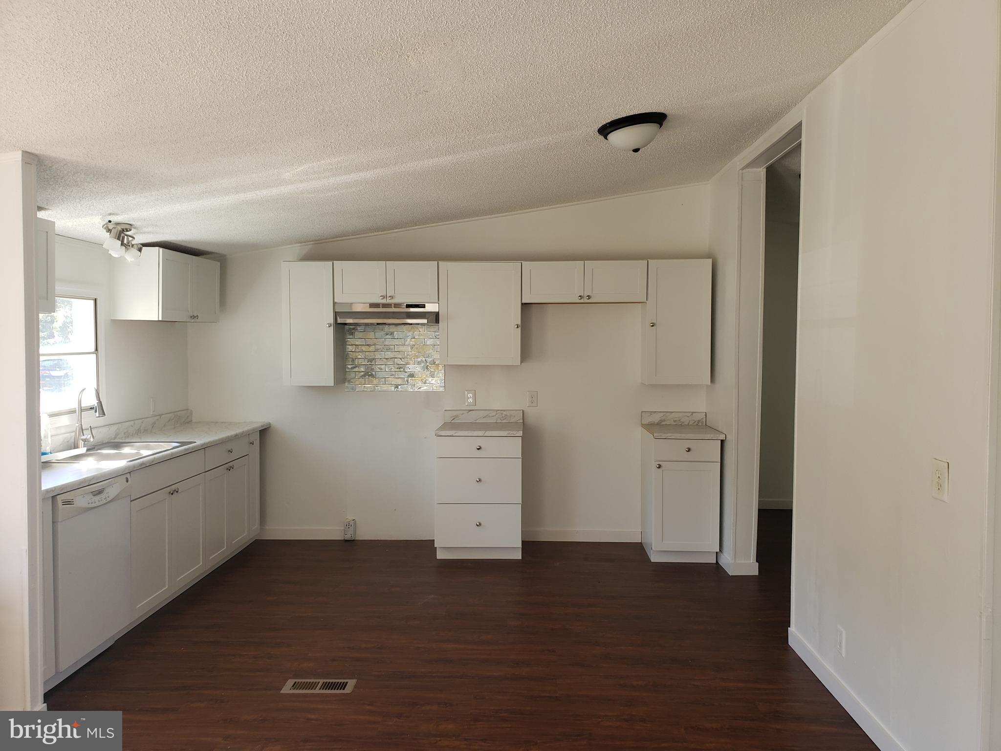 51 Monarch Drive Carlisle, PA 17015 - Photo 4 of 40