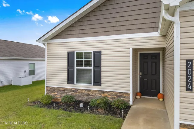 $304,999 | 2024 Southwood Circle, Morristown, TN 37813