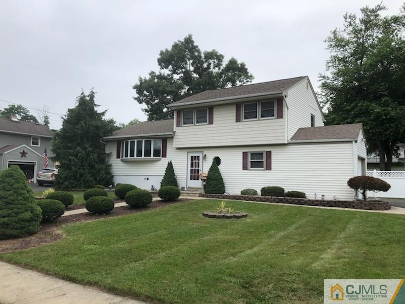 11 Overhill Road East Brunswick, NJ 08816 - Photo 2 of 21 Gallery Image 2