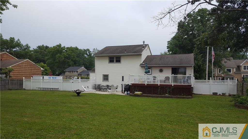 11 Overhill Road East Brunswick, NJ 08816 - Photo 18 of 21 Gallery Image 18