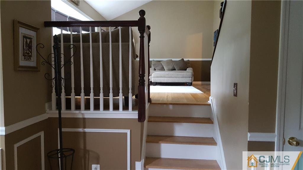 11 Overhill Road East Brunswick, NJ 08816 - Photo 5 of 21 Gallery Image 5
