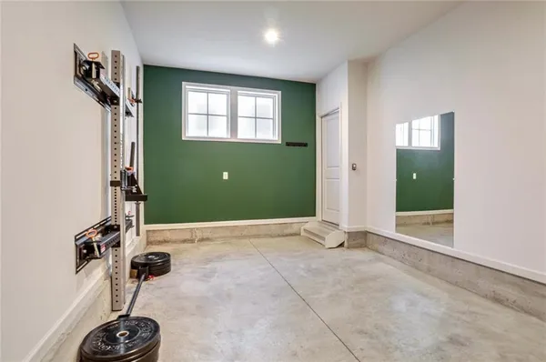 $2,650 | 906 Brees Court, Atlanta, GA 30318