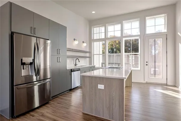 $2,650 | 906 Brees Court, Atlanta, GA 30318