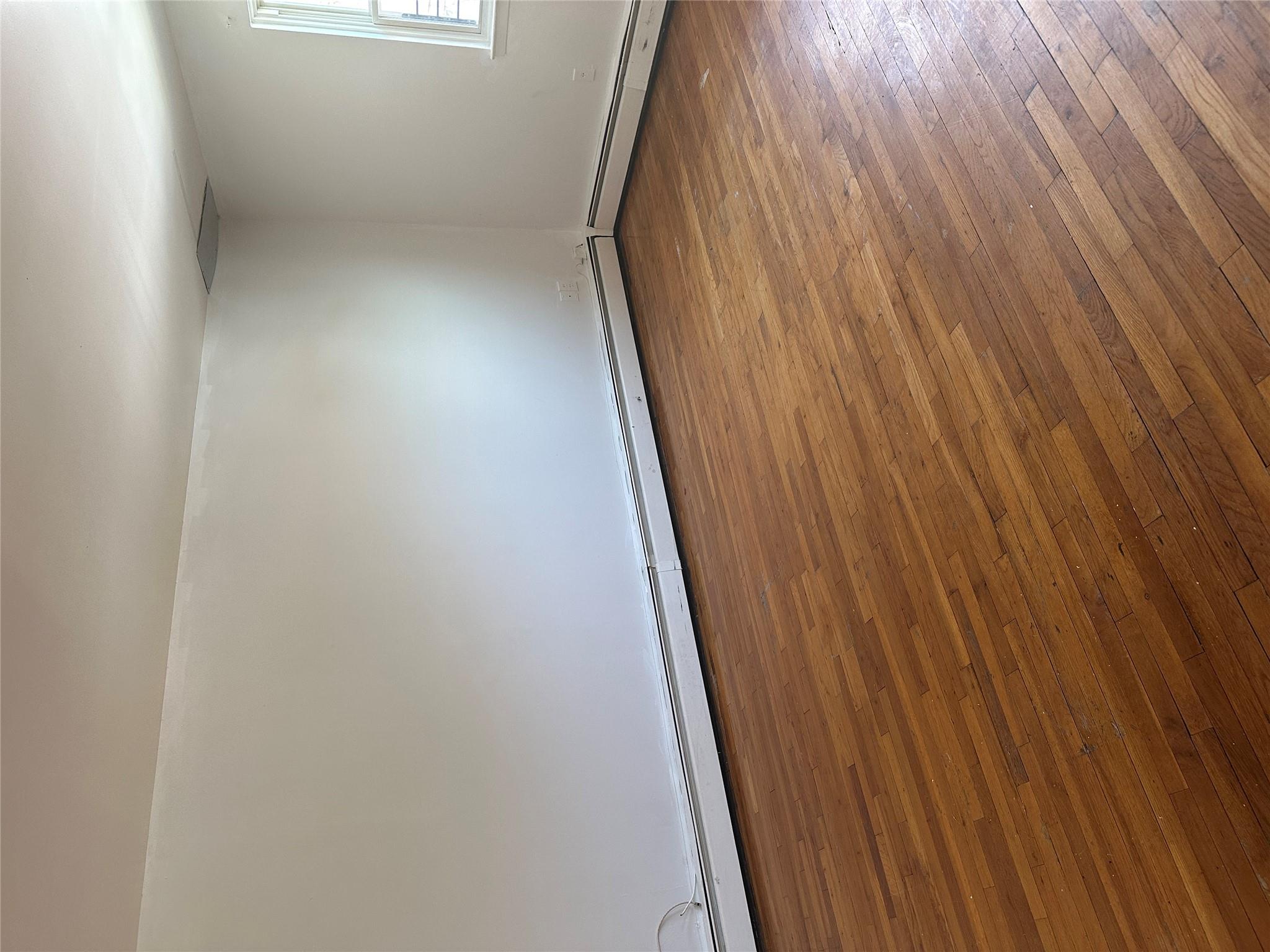 433 Howe Avenue, Unit A Bronx, NY 10473 - Photo 2 of 12 a view of an ocean