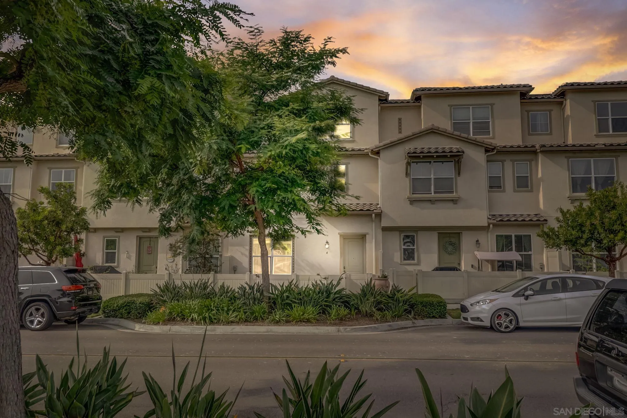 1395 Santa Diana Road, Unit 4 Chula Vista, CA 91913 - Photo 1 of 32 Gallery Image 1